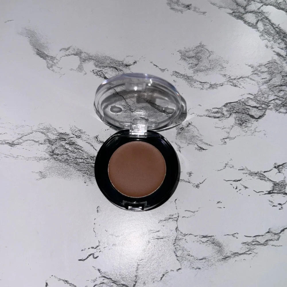 NWOB Bobbi Brown corrector- Deep Bisque Never used No box